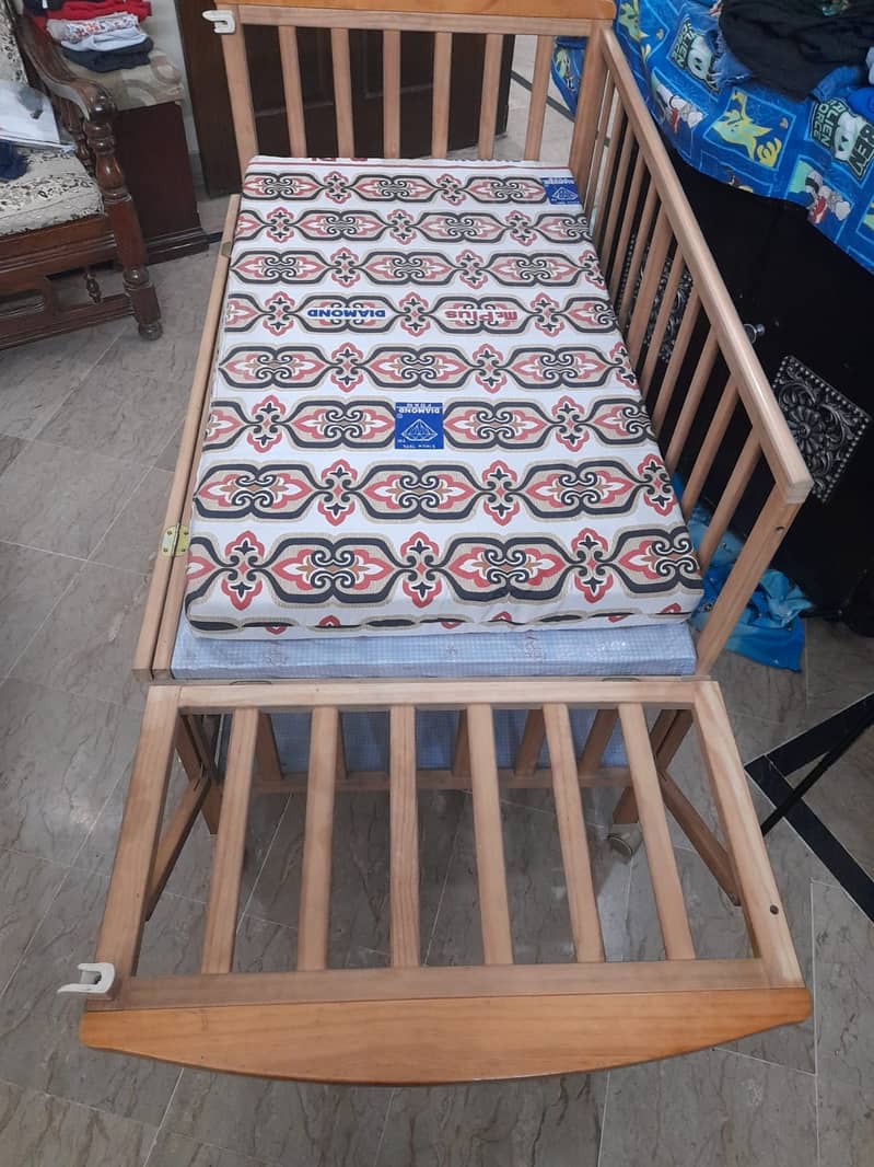 Kids Cot / Baby Cot / Kids Bed / Baby bed for sale 7