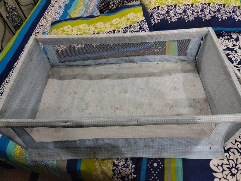 Kids Cot / Baby Cot / Kids Bed / Baby bed for sale 9