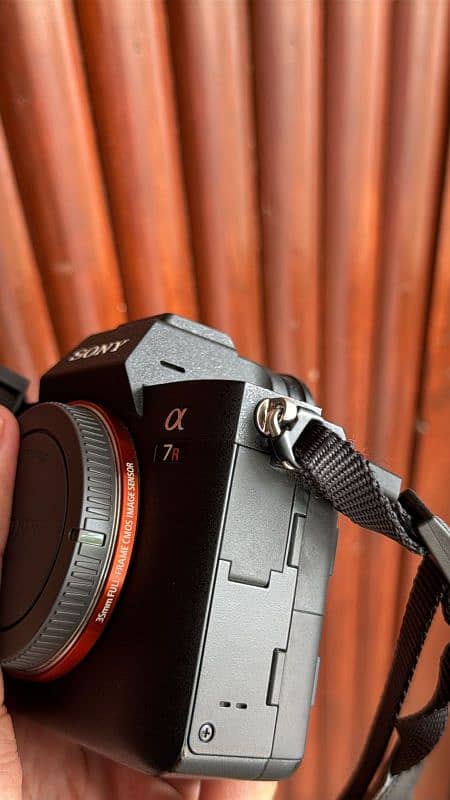 Sony A 7 RIV Full Frame Like New. 2