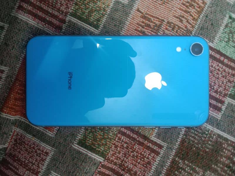 Iphone XR jv 64 gb 10/10 waterpack exchange possible 4