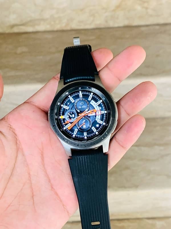 Samsung Galaxy Watch 46mm Complete Box 8.5/10 Condition All Oky 1