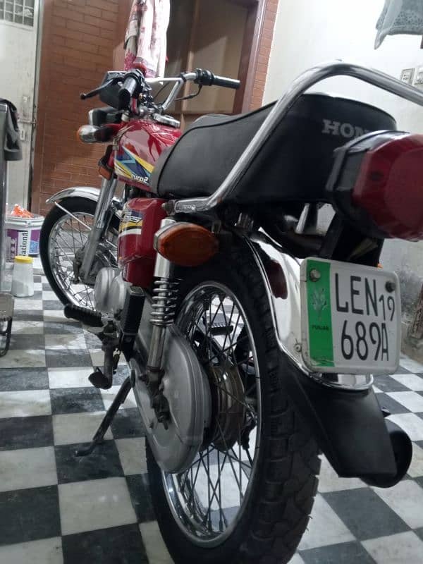 Honda cg 125 19A model in mint condition 3