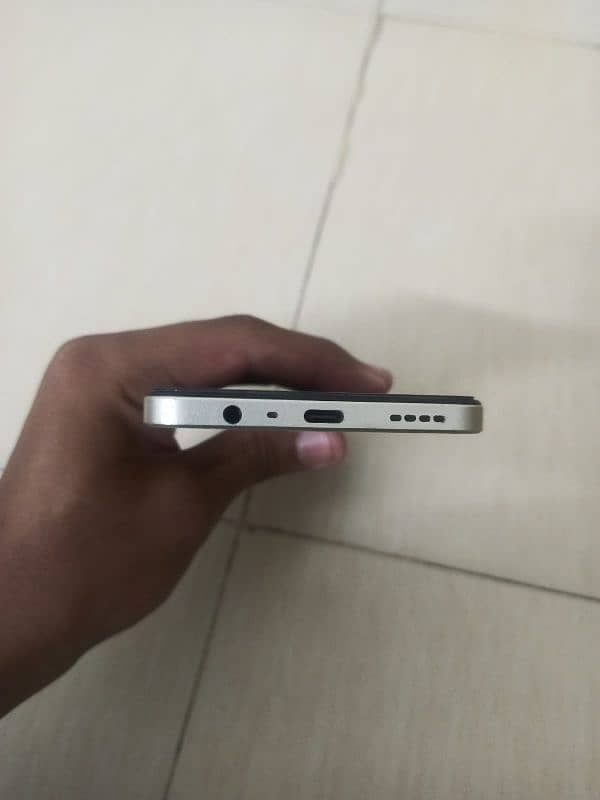 REALME C53 2