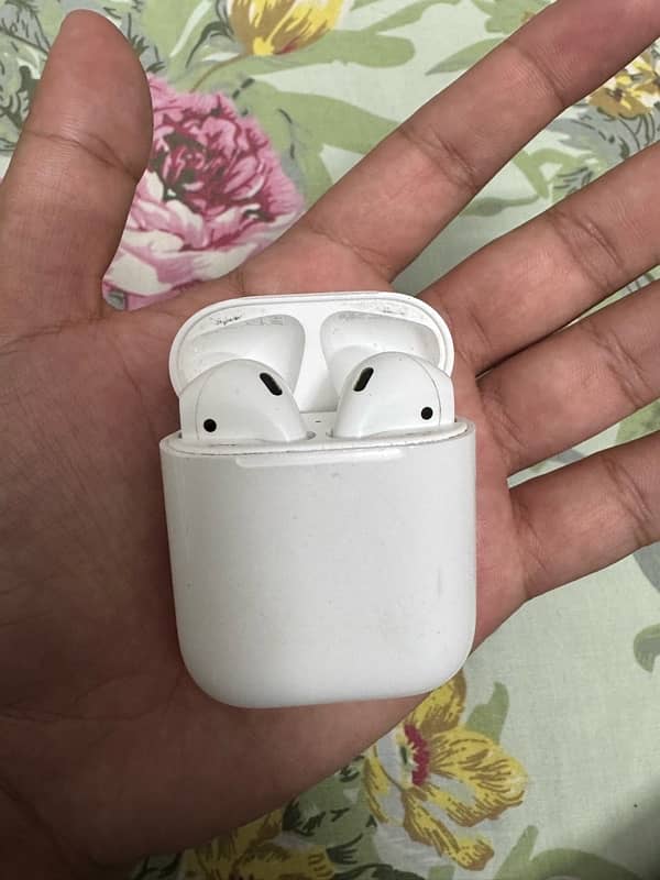 Original Apple airpods 1 generation 0