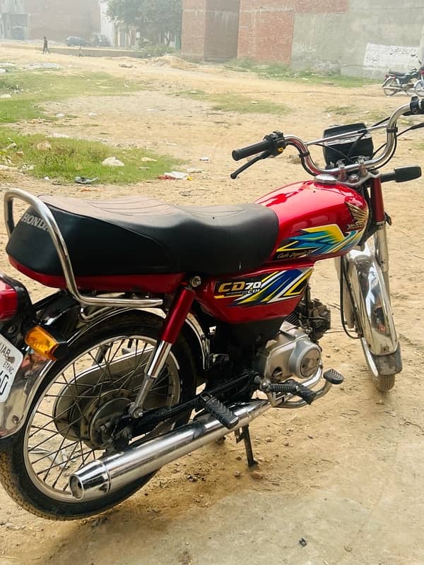 Honda Cd 70 total Geniun 2