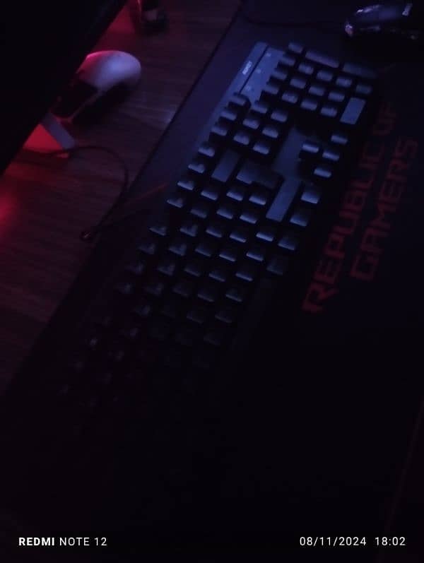 Aukey Gaming Keyboard 1