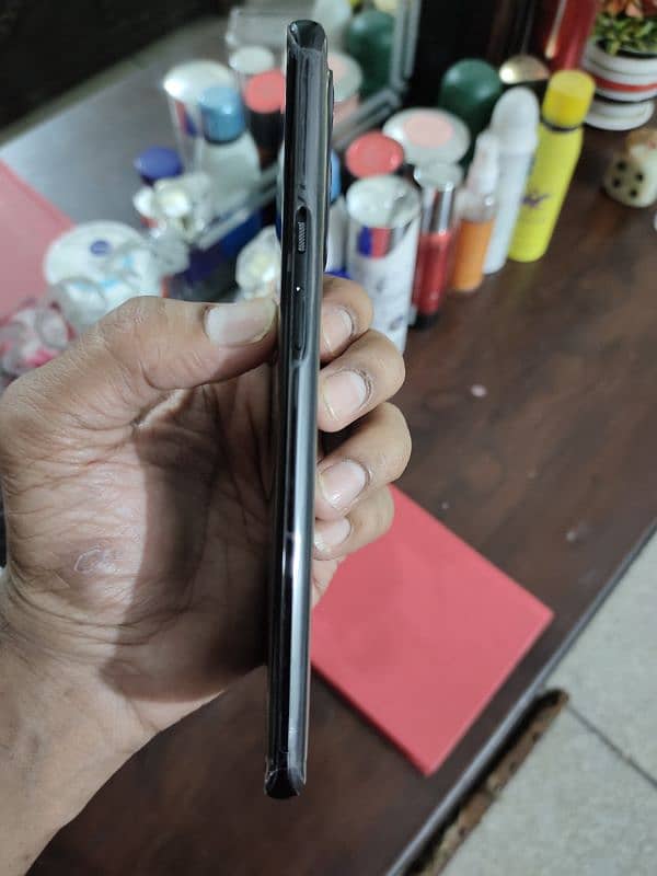 OnePlus 9 pro 6