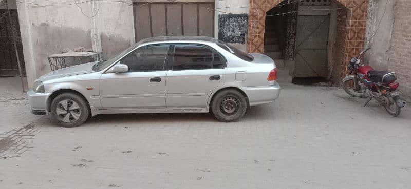 Honda Civic vti 1.6 2