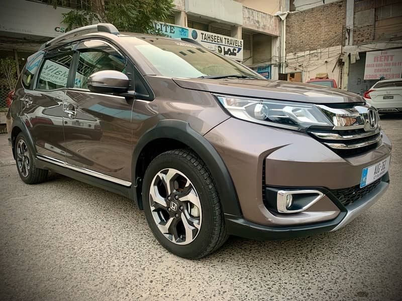 Honda BR-V 2021 3