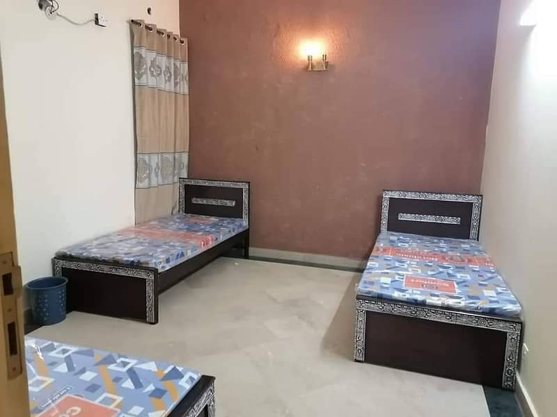 Luxury Furnished HOSTEL FOR Girls 4