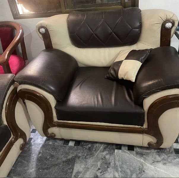 Sofas 5 seater 1