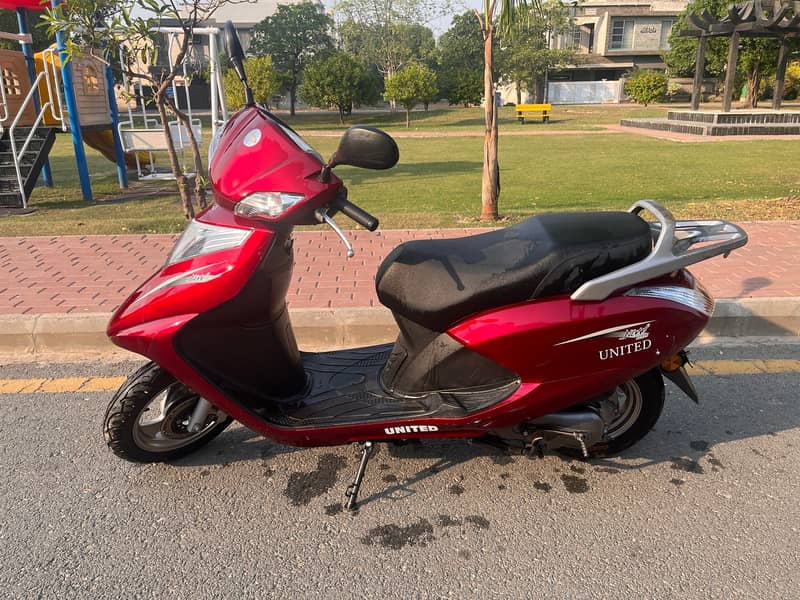 United US Scooty 2022 model | Like a new 3