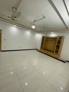 2 BED NON FURNISHED APARTMENT Available FOR RENT IN GULBERG GREEN ISLAMABAD 0