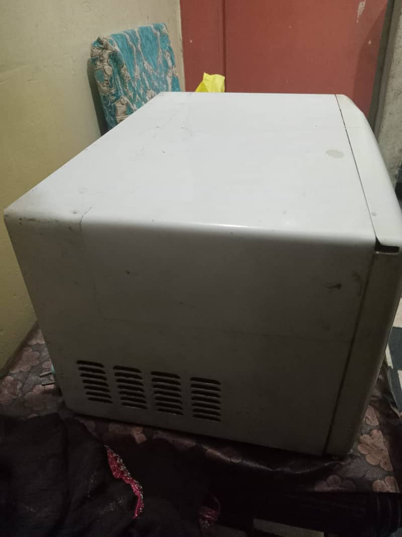 DAWLANCE OVEN FOR SALE 3