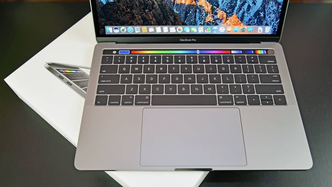 Macbook Pro 2019 16-Inch 7