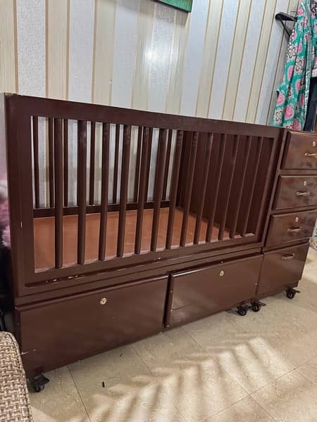 heavy solid wooden baby cot length 4 fit widtg 3.5 0