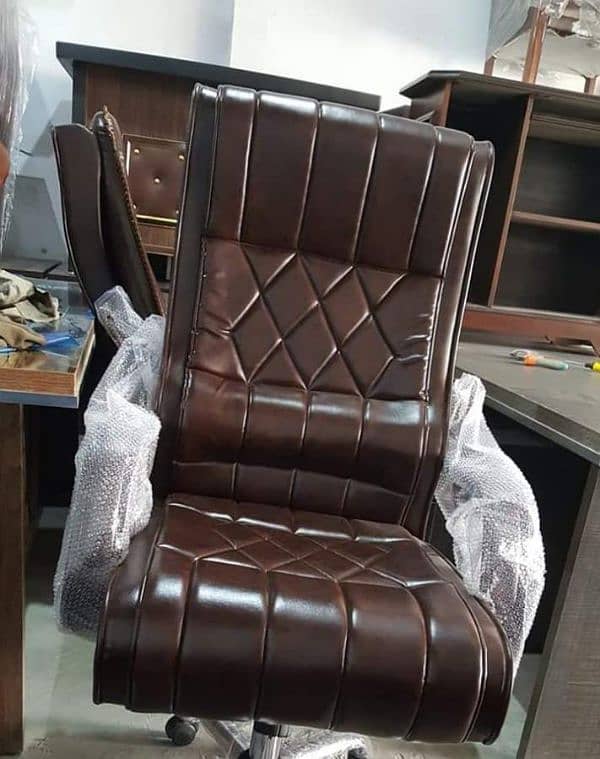 Executive chair (cash on delivery all over Pakistan) 2