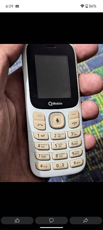 Q Mobile 1