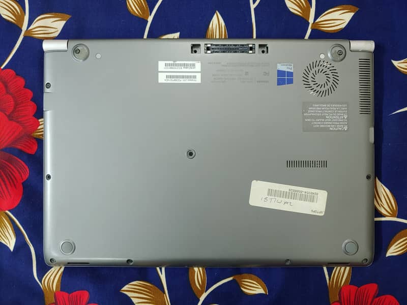 Toshiba Tecra Z40c (i5 6th 8GB 256GB SSD) 4