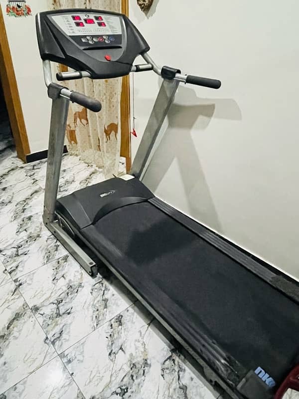 double motor treadmill 2