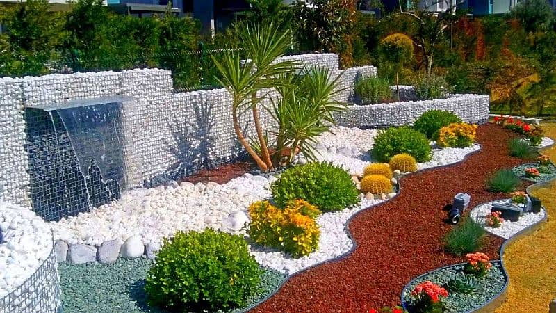 we provide All. Garden services 03210836665 5