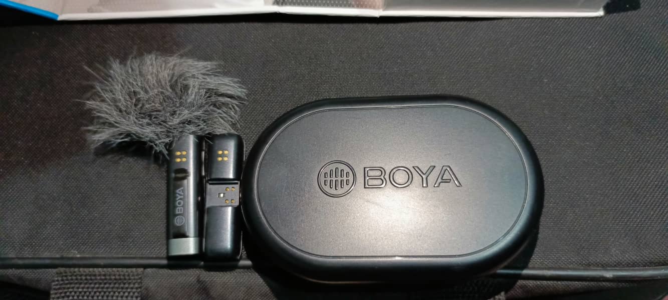 BOYA BY WM3D Wirless Microphone Professional 1