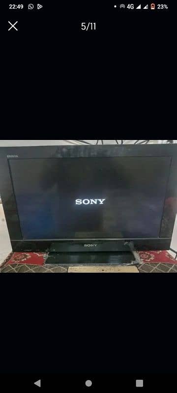 Sony Bravia 24" lcd original in 10/10 condition with all assesories. 0