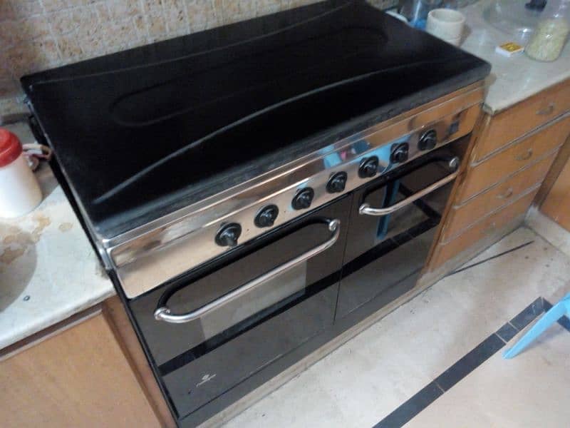 Nasgas 5 Burnal Oven for Sale. 2