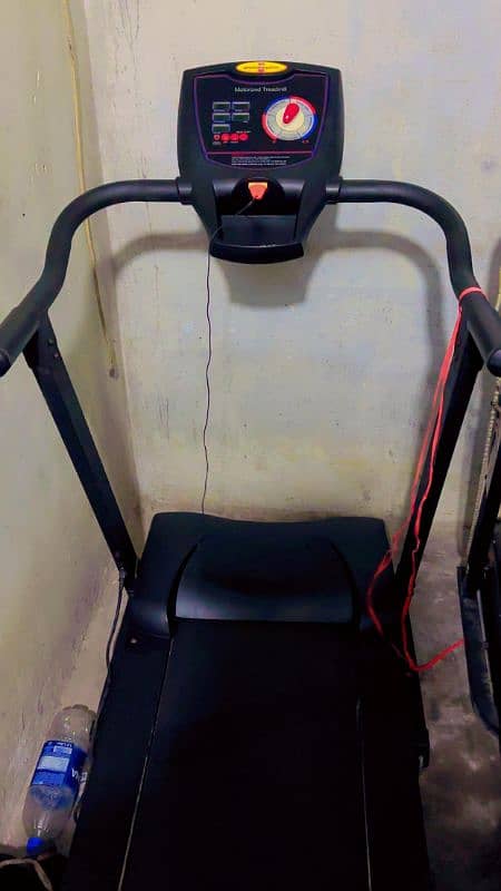 green master treadmill 120 kg weight sportted made in taiwan 0