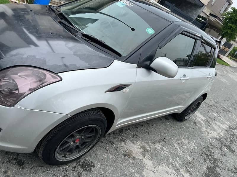 Suzuki Swift 2015 ( Urgent Sale) 5