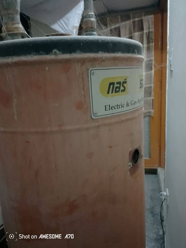 nas gas geyser for sale Good condition 1