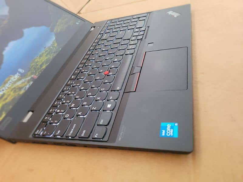 Lenovo T15 Gen2 11th Generation 16gb ram 4