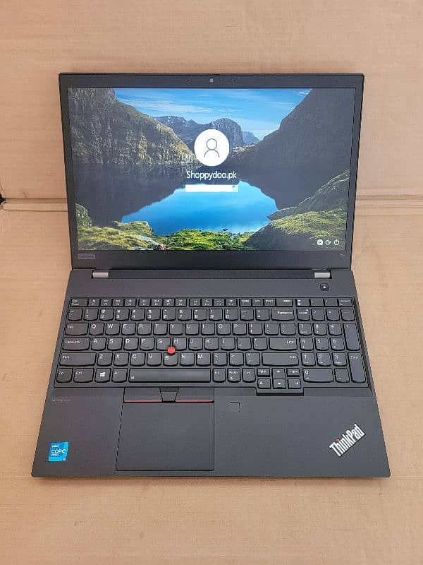 Lenovo T15 Gen2 11th Generation 16gb ram 8