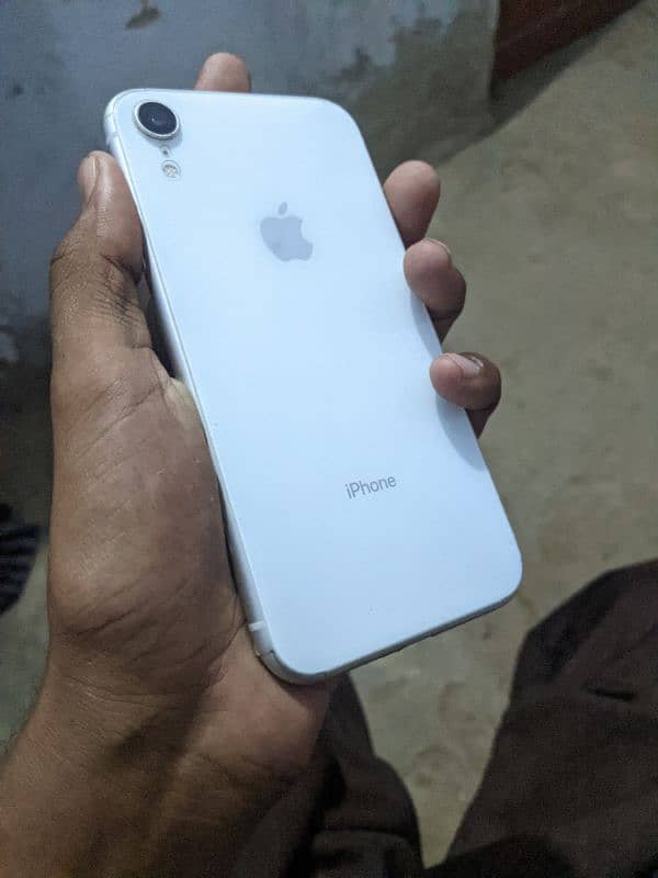 iphone xr fu 64gb 75bh exchange possible 0