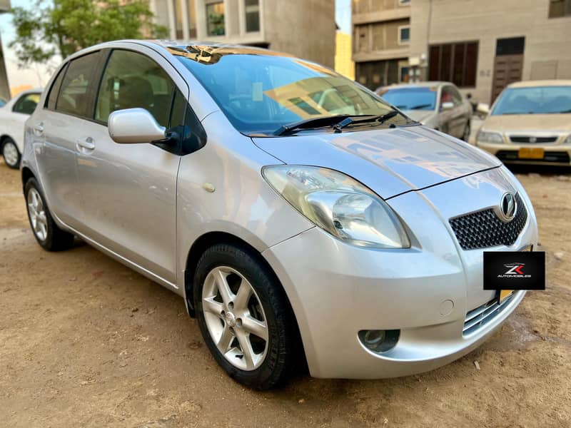 Toyota Vitz 2006/09 0