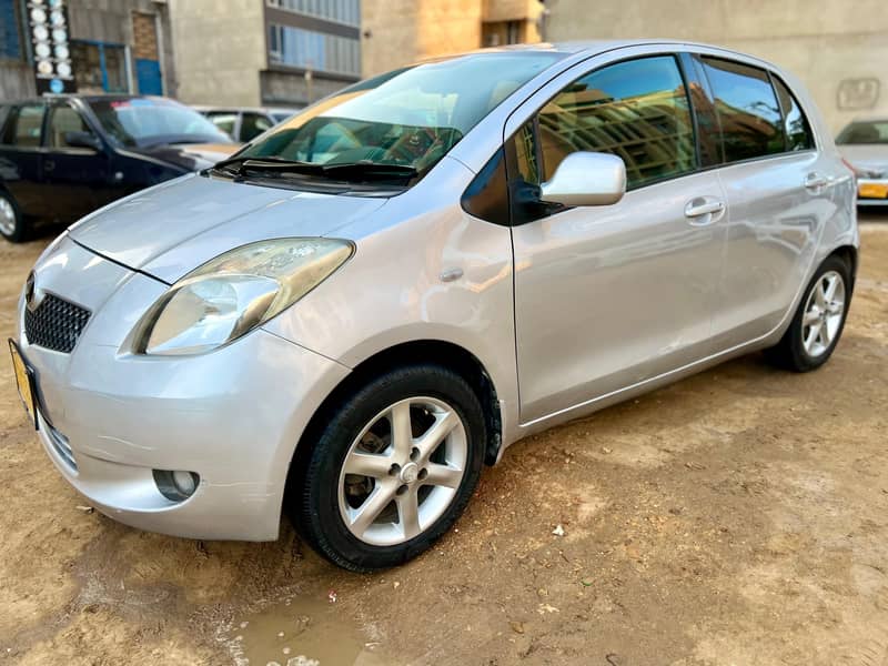 Toyota Vitz 2006/09 2