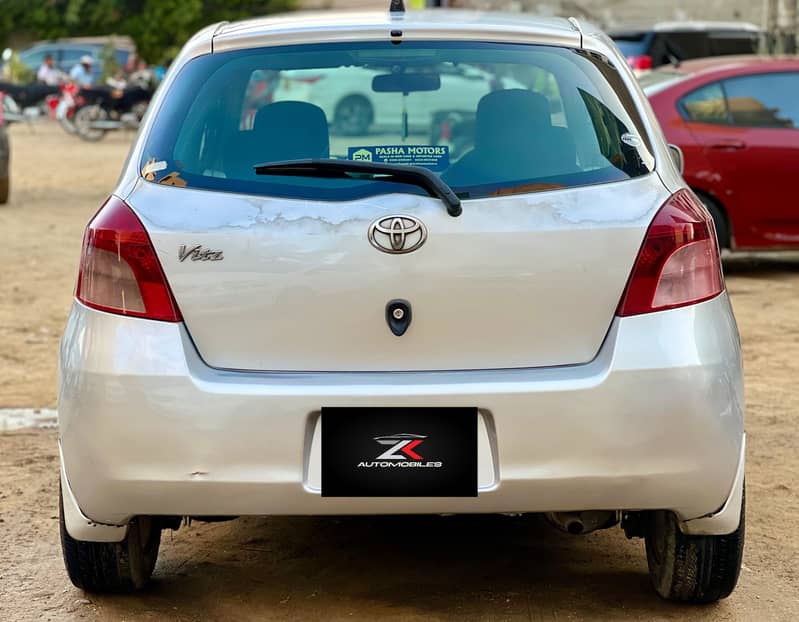 Toyota Vitz 2006/09 5