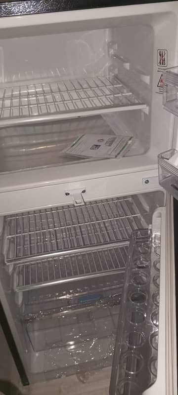 Kenwood Fridge 3