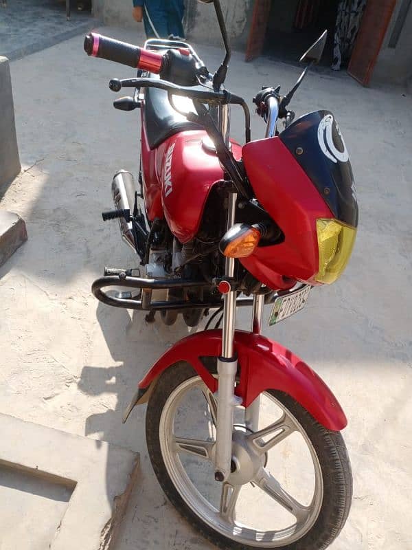 GD 110 Suzuki 3