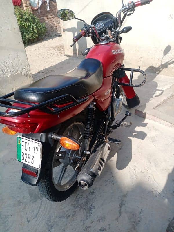 GD 110 Suzuki 6