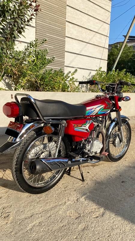 HONDA CG 125 2023 MODEL 2