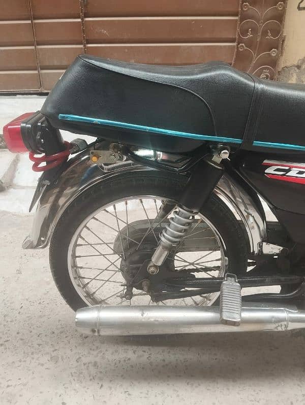 Honda CD 70 2004 model 3