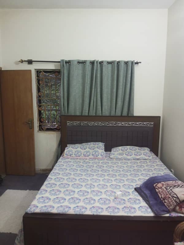 Furnish room available in G11 for ladies 1