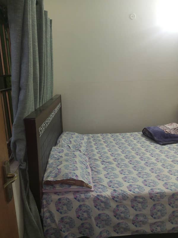 Furnish room available in G11 for ladies 4