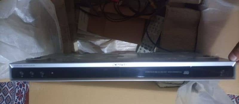 Sony DVD player 10/10 condition 2