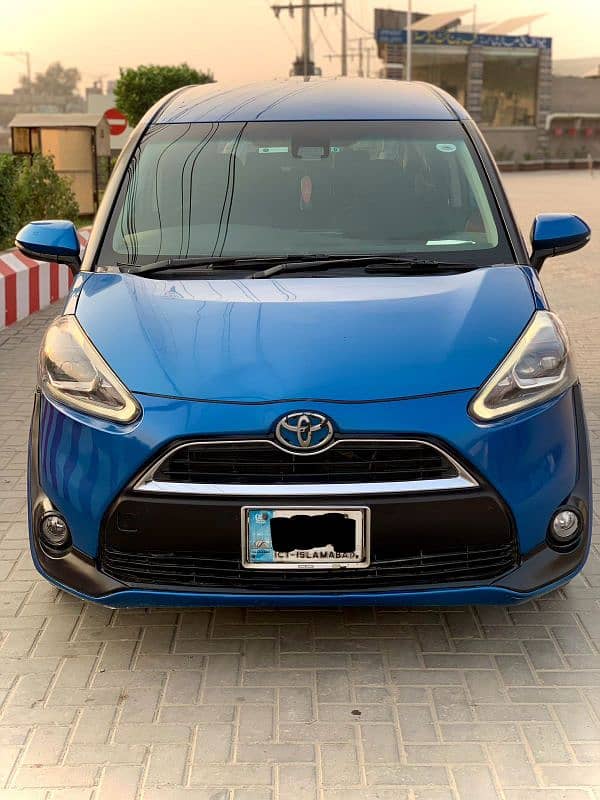 Toyota Sienta 2016 0