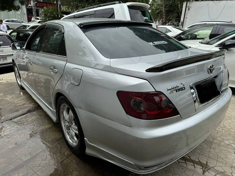 Toyota Mark X 2005 1