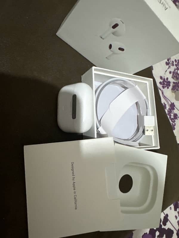 Apple airpods 3rd generation 2