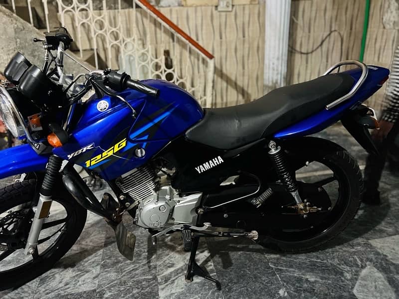 yamaha ybr 125 g 2