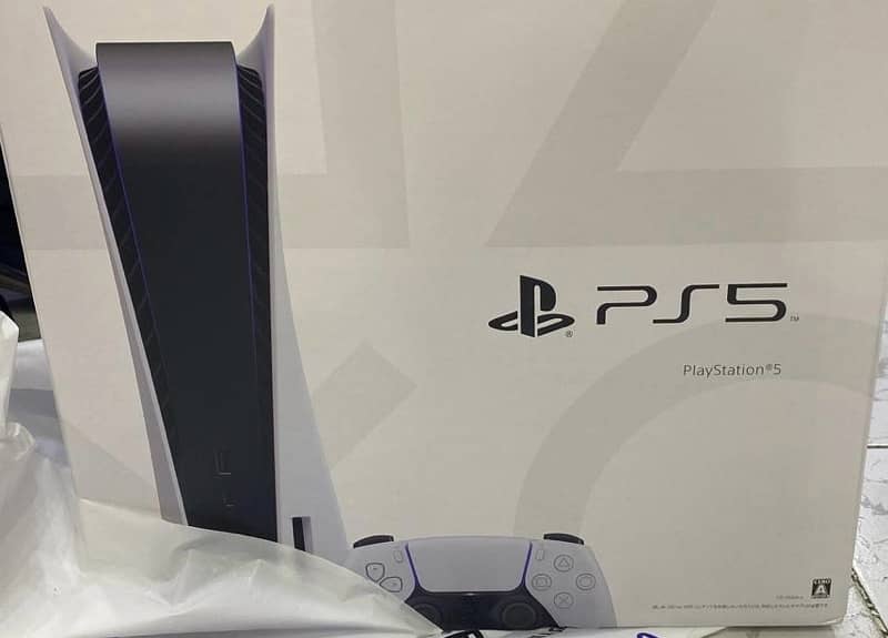 PS 5 Slim Japan with 1 Extra Controller 1